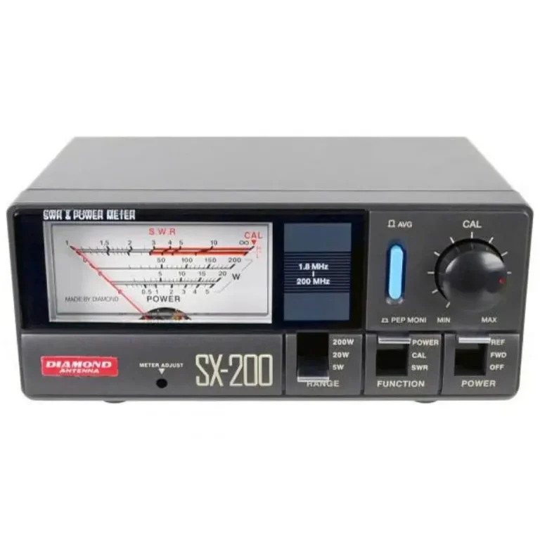 Diamond SX-200 SWR dan power meter dengan jarum serta pilihan skala