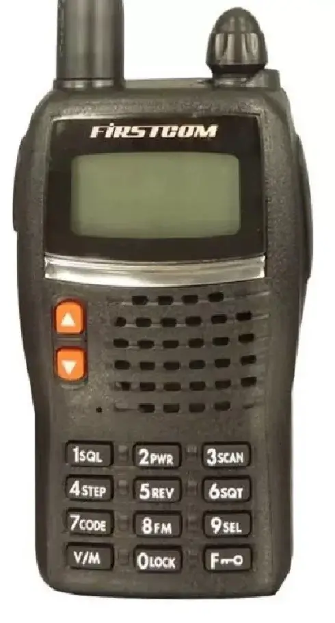 Firstcom FC-438 | Kontraktor Radio Komunikasi HT Firstcom FC-438