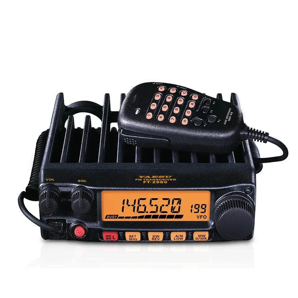 Yaesu FT-2980R | Rakomindo Radio rig Yaesu FT-2980R dengan microphone.