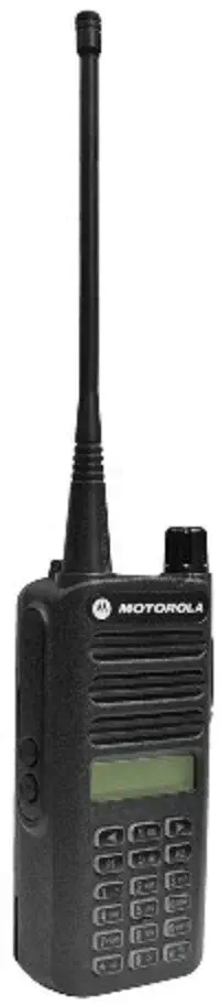 HT Digital dan Analog Motorola XiR C2660.