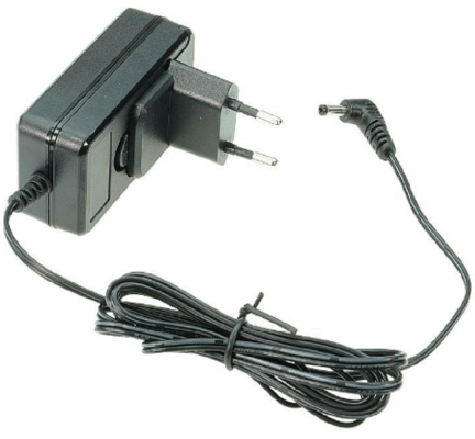 Charger Yaesu FT-70DR SAD-25C