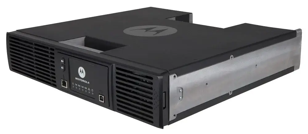 Motorola SLR 8000 | Kontraktor Radio Komunikasi Repeater Digital Motorola SLR 8000.