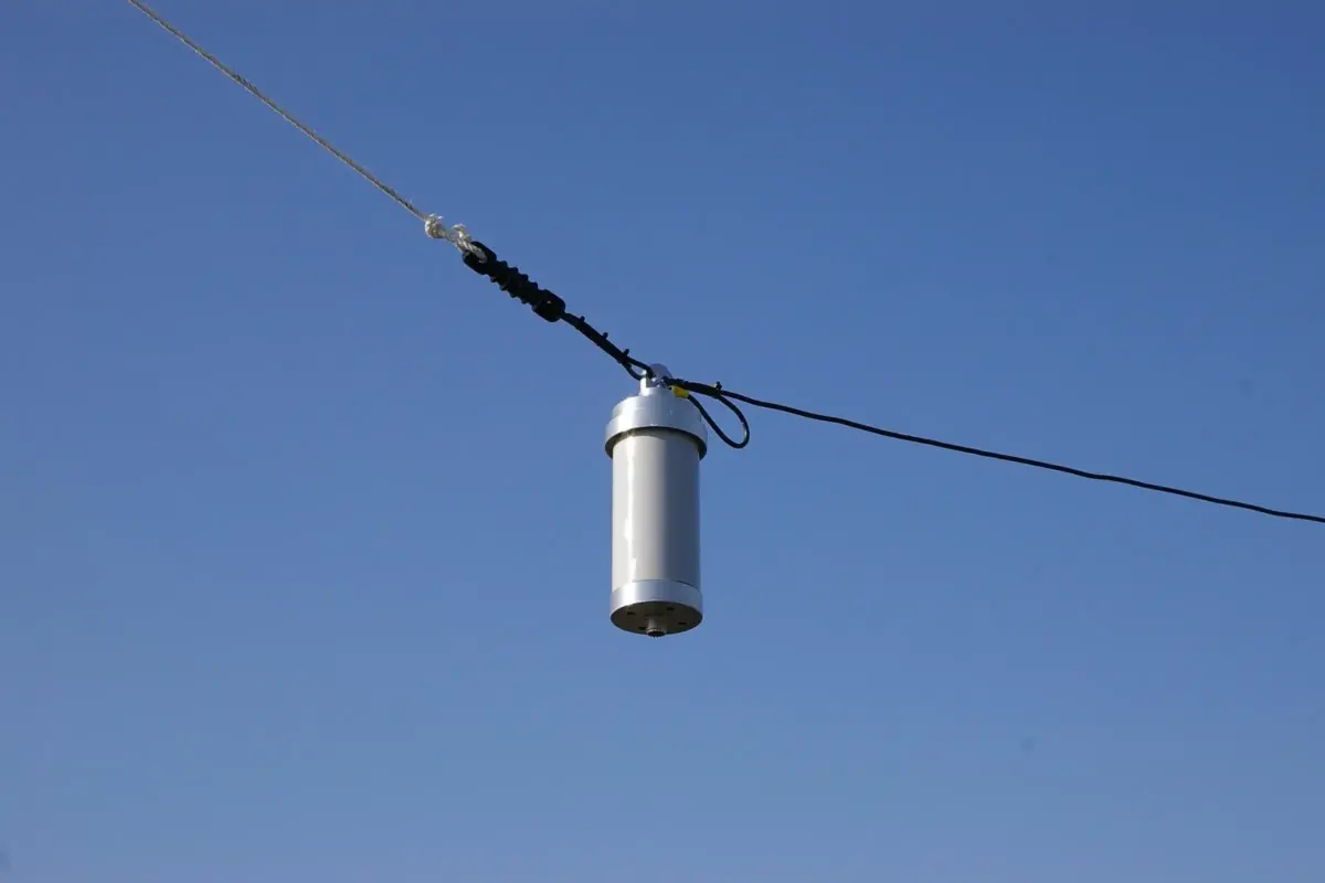 Posisi Pemasangan Antena Diamond BB6WS.