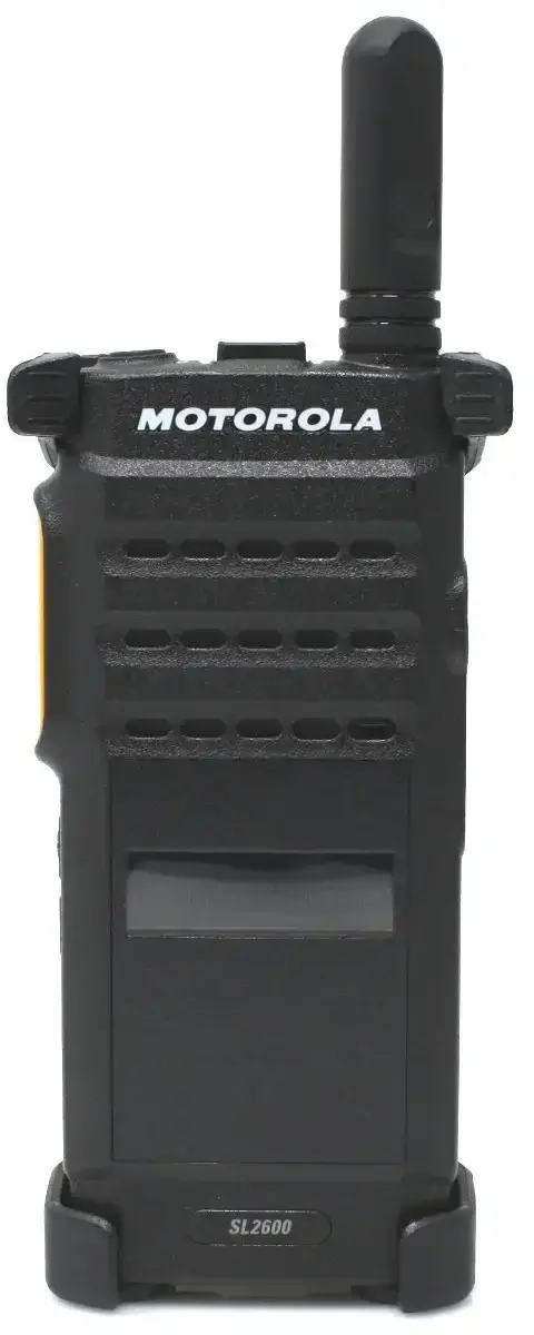 Motorola PMLN7190A | Rakomindo Holster Motorola PMLN7190 saat digunakan dengan HT Motorola SL1M.